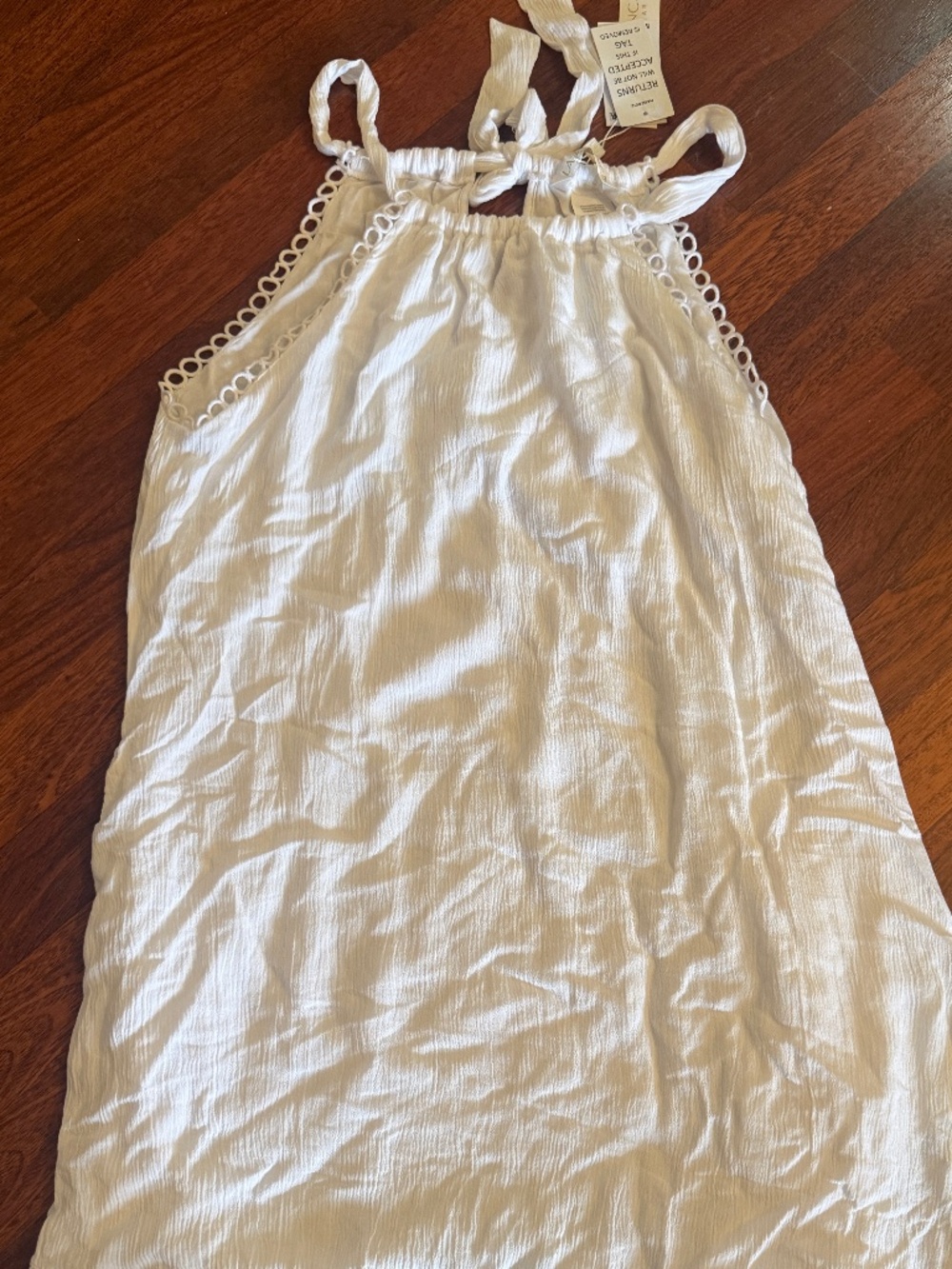 La Blanca Resortwear White Beach Cover Up Dress/ One Piece – M NWT – $93 MSRP